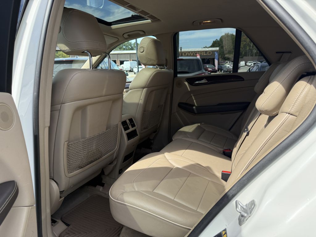 2013 Mercedes-Benz M-Class Image 11