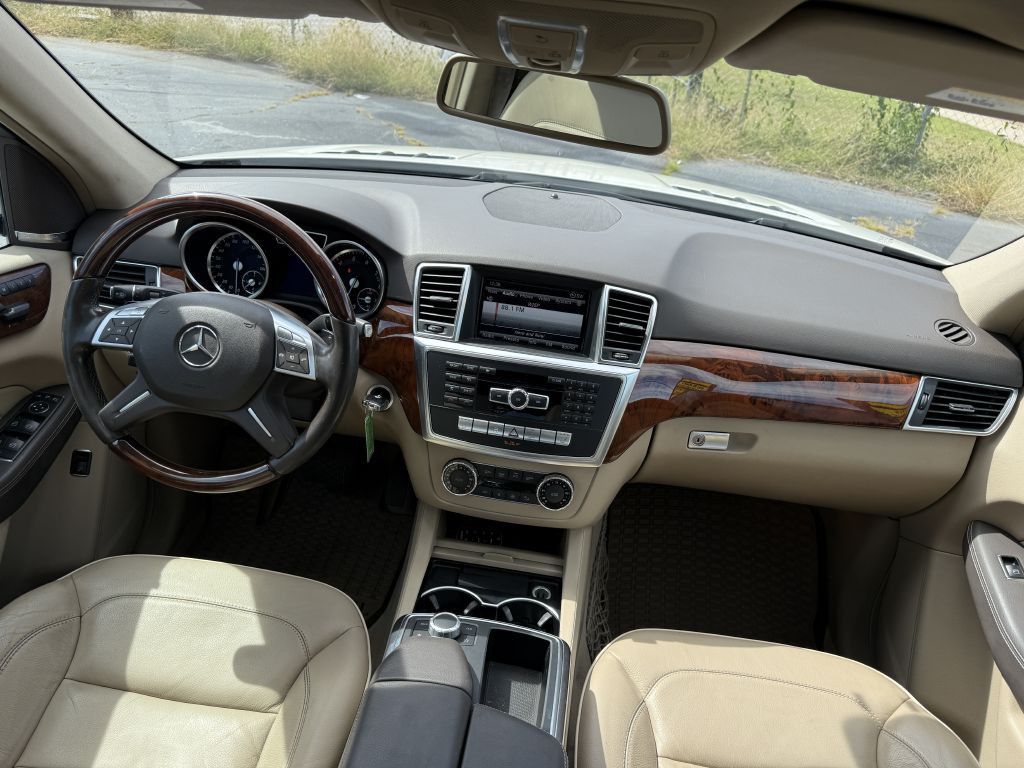 2013 Mercedes-Benz M-Class Image 14