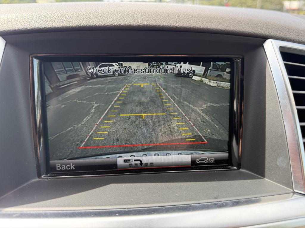 2013 Mercedes-Benz M-Class Image 20
