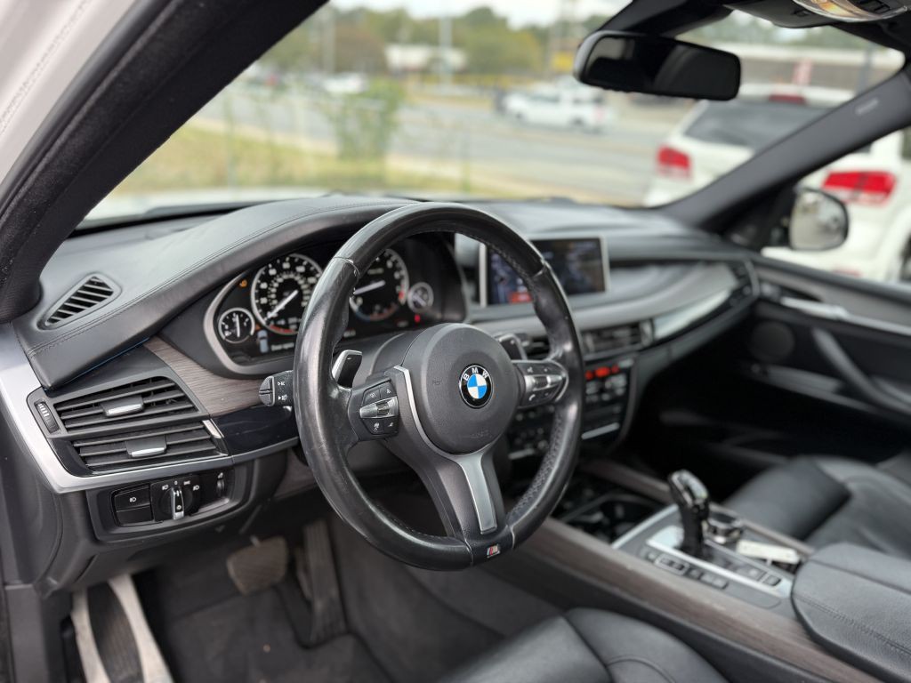 2017 BMW X5 Image 9