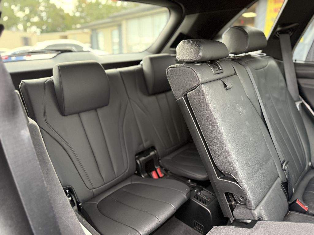 2017 BMW X5 Image 15