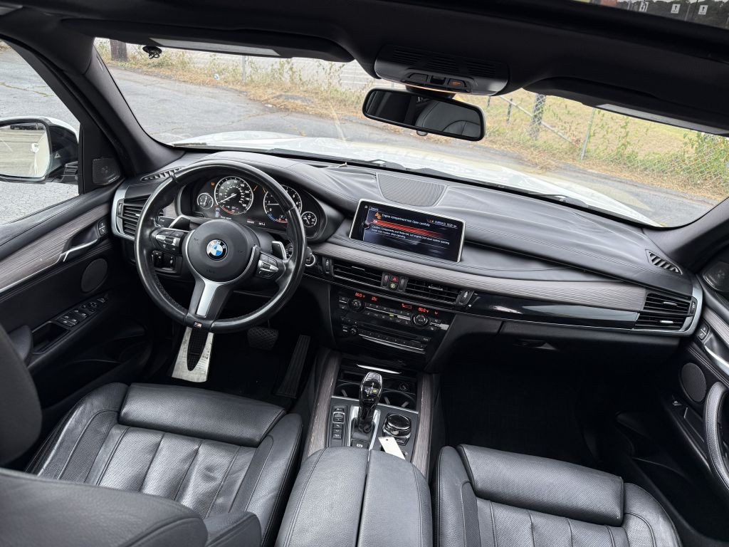 2017 BMW X5 Image 16