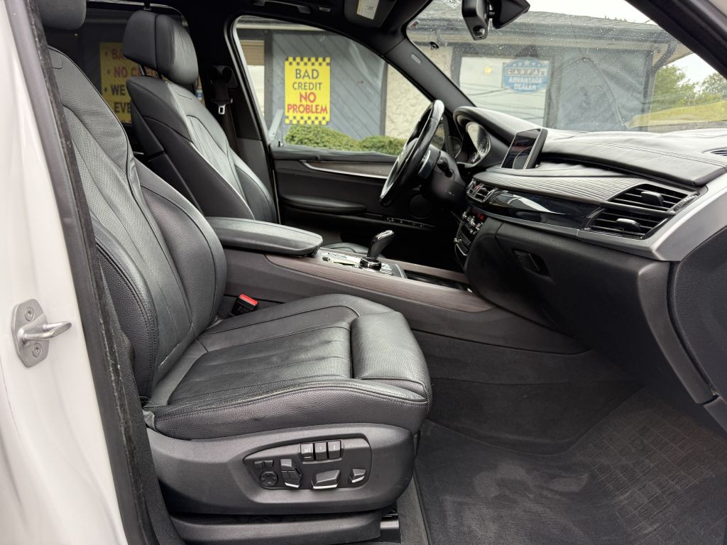 2017 BMW X5 Image 18