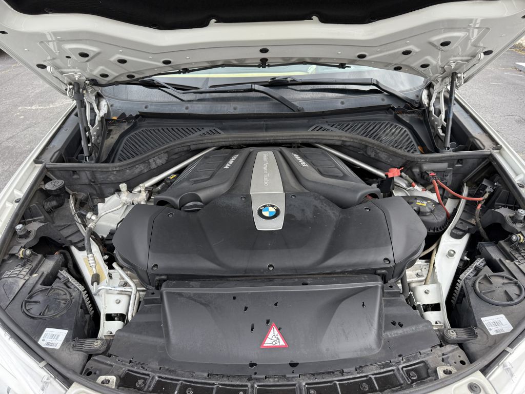 2017 BMW X5 Image 21