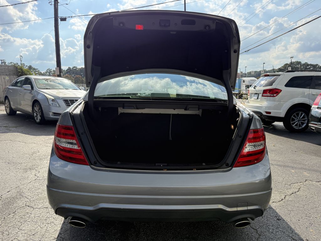 2012 Mercedes-Benz C-Class Image 8