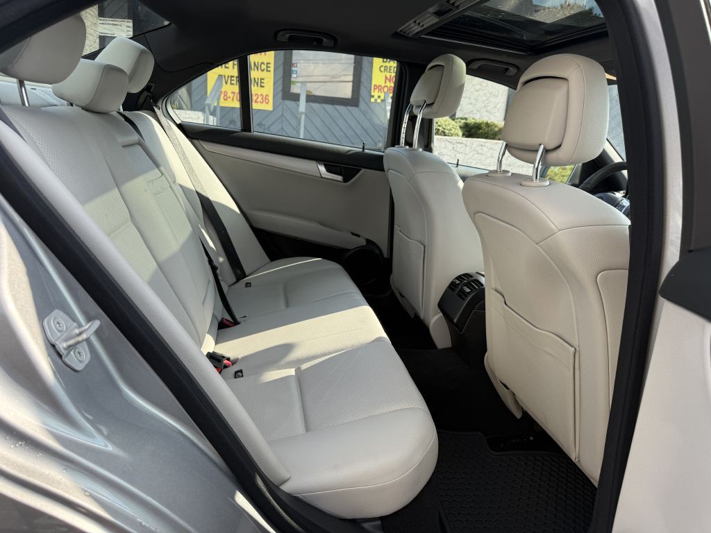 2012 Mercedes-Benz C-Class Image 14