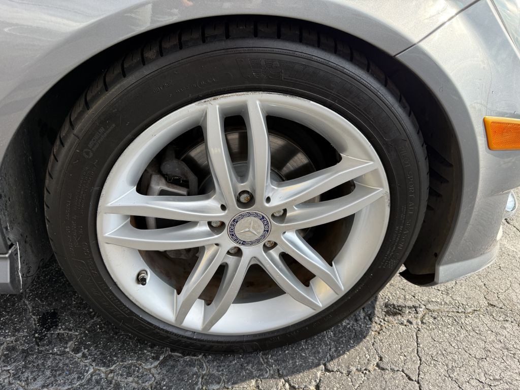 2012 Mercedes-Benz C-Class Image 20