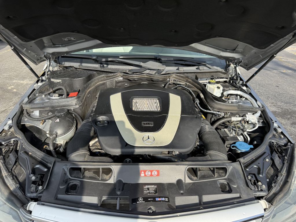 2012 Mercedes-Benz C-Class Image 21