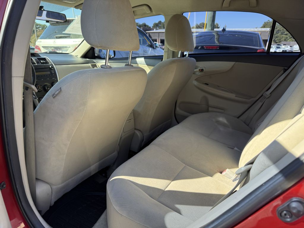 2012 Toyota Corolla Image 13