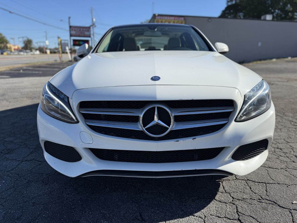 2015 Mercedes-Benz C-Class Image 2