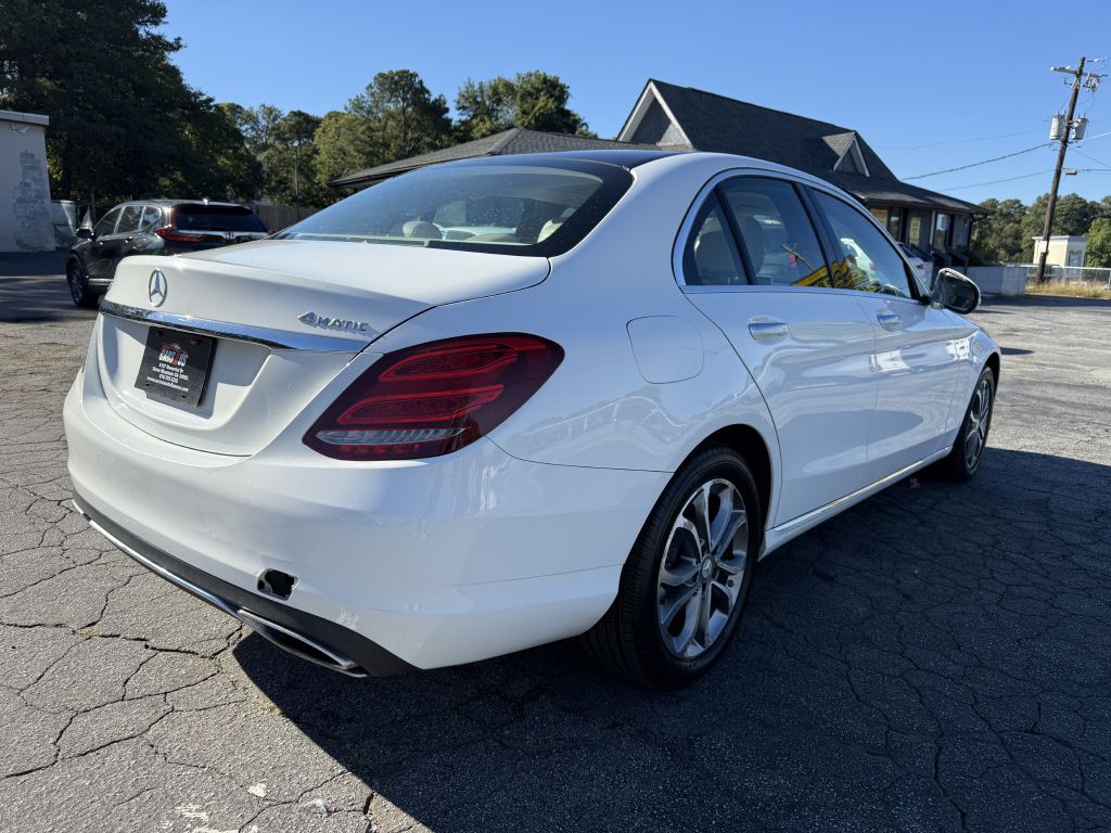 2015 Mercedes-Benz C-Class Image 4
