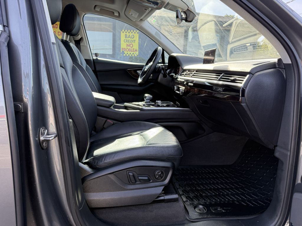 2018 Audi Q7 Image 19