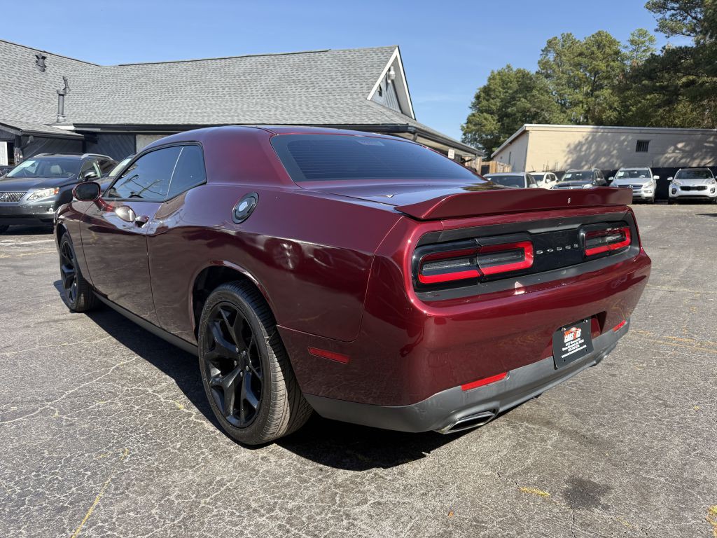 2017 Dodge Challenger Image 6