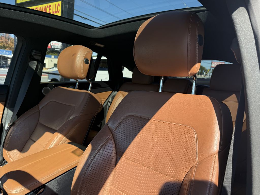 2016 Mercedes-Benz GLE-Class Image 10