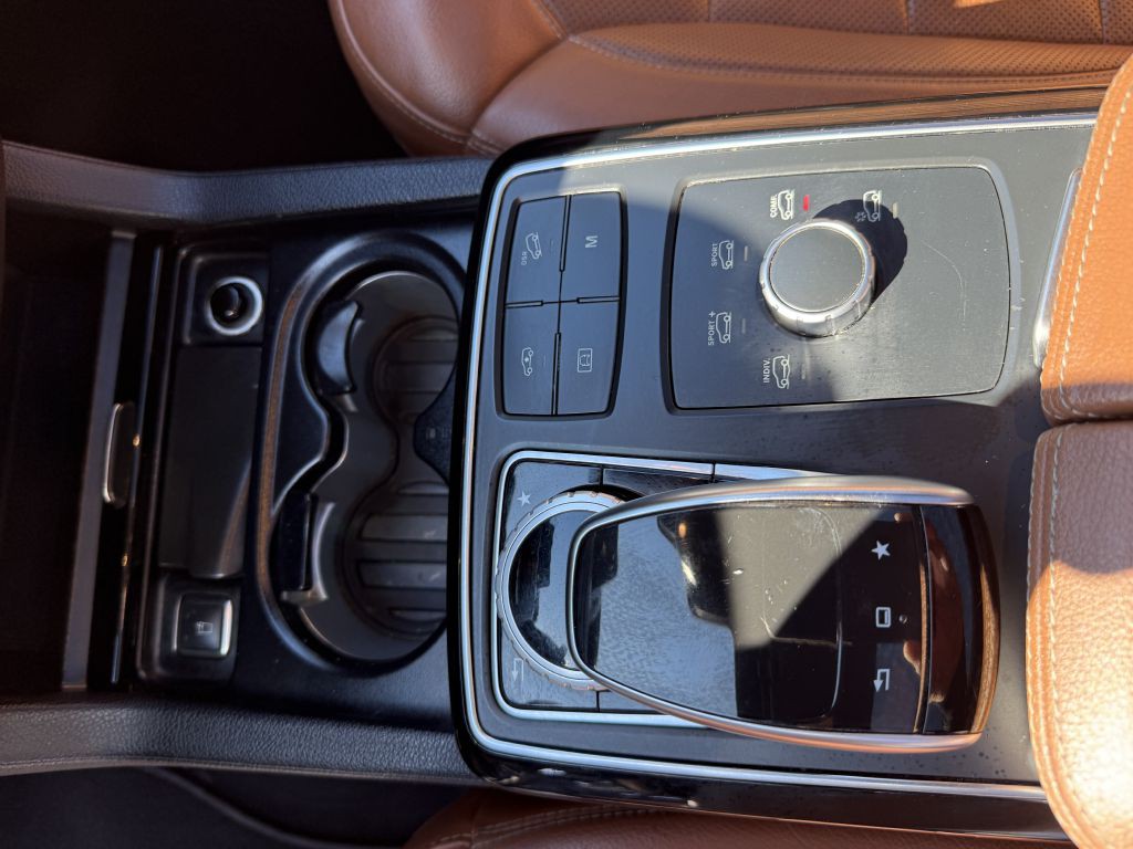 2016 Mercedes-Benz GLE-Class Image 11