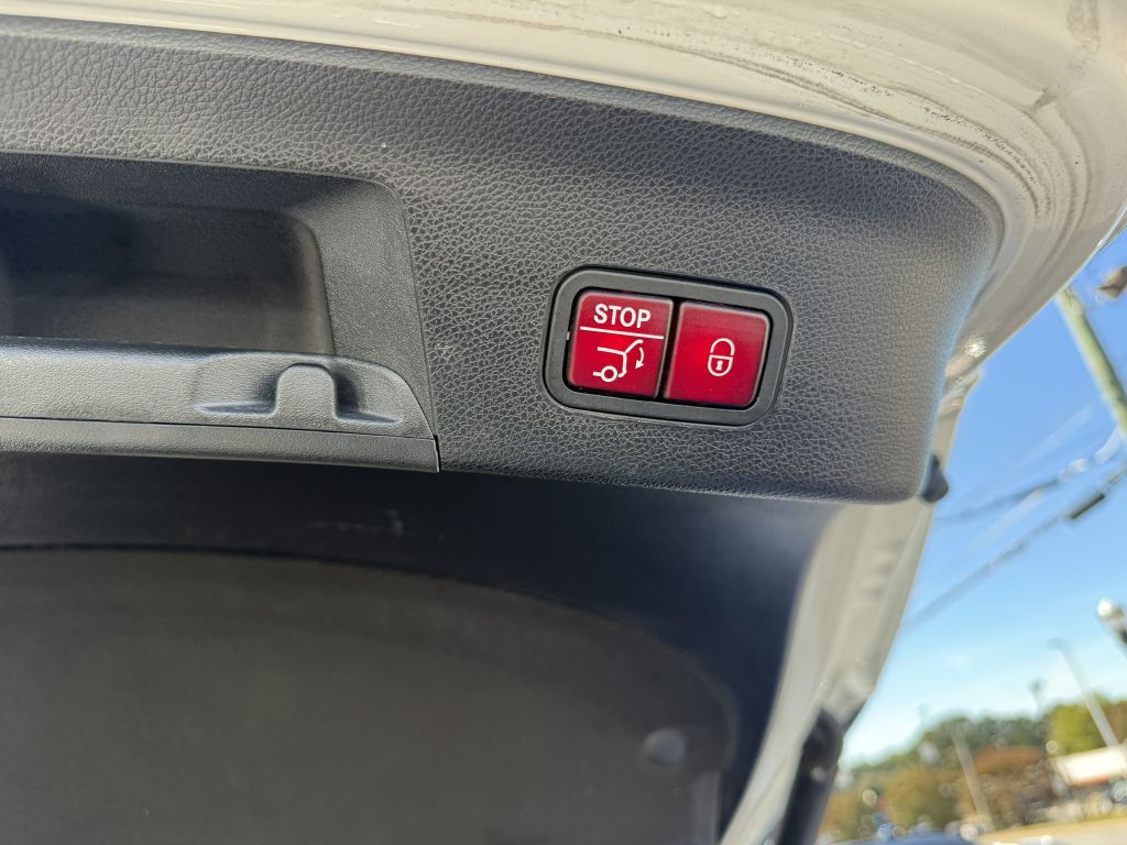 2016 Mercedes-Benz GLE-Class Image 17