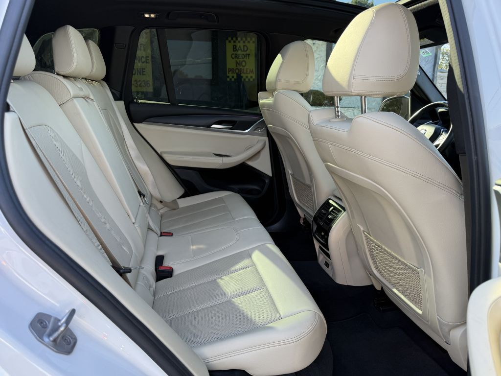 2022 BMW X3 Image 16