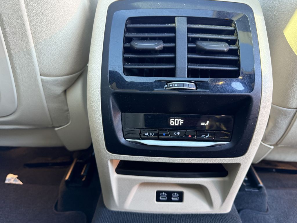 2022 BMW X3 Image 18