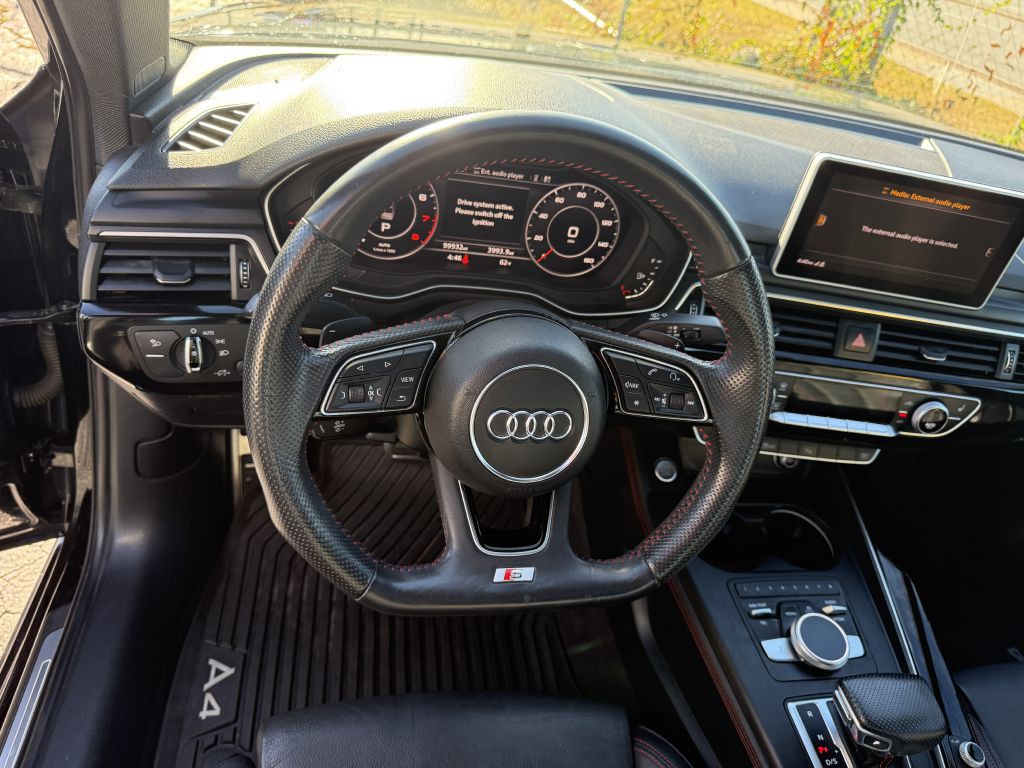 2018 Audi A4 Image 8
