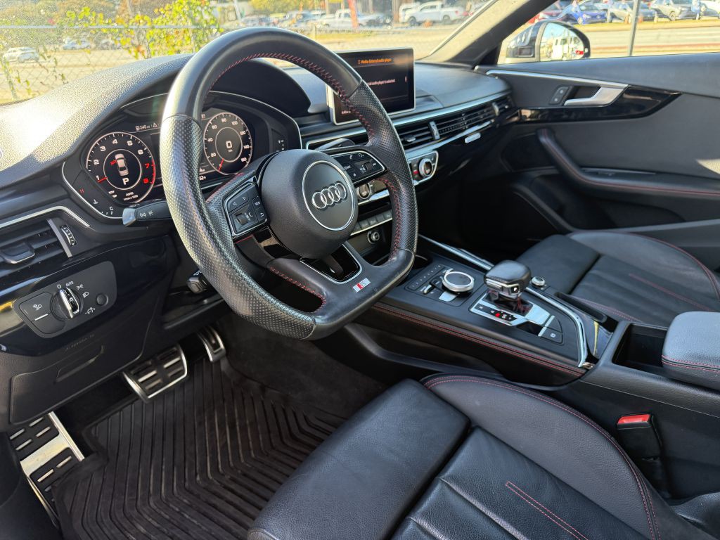 2018 Audi A4 Image 9