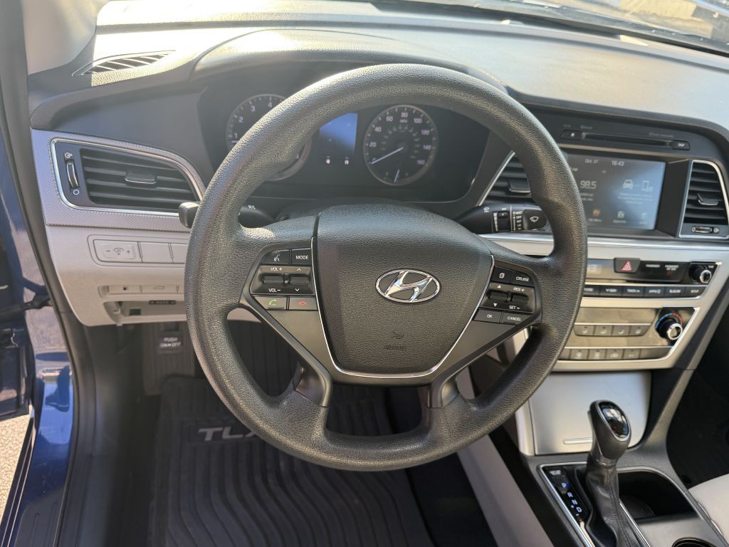2016 Hyundai Sonata Image 10