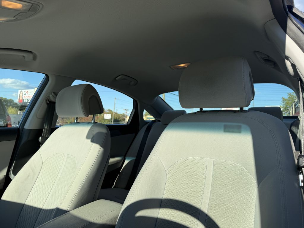2016 Hyundai Sonata Image 12