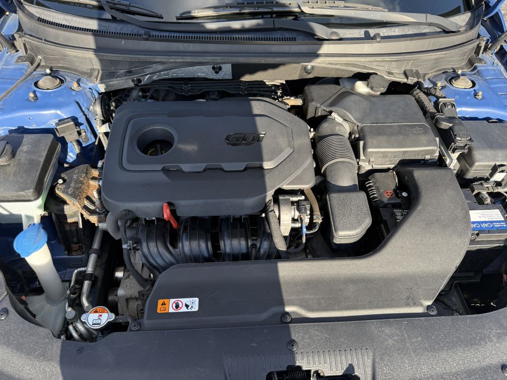 2016 Hyundai Sonata Image 21
