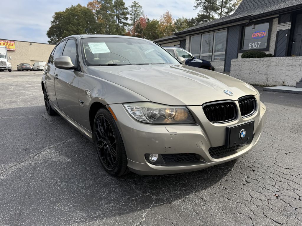 2011 BMW 3 Series Image 4