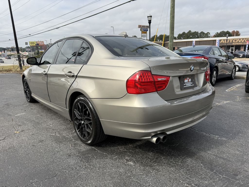 2011 BMW 3 Series Image 7