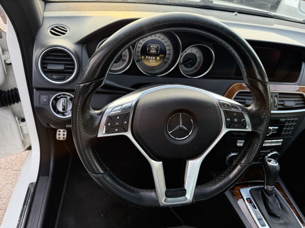 2012 Mercedes-Benz C-Class Image 10
