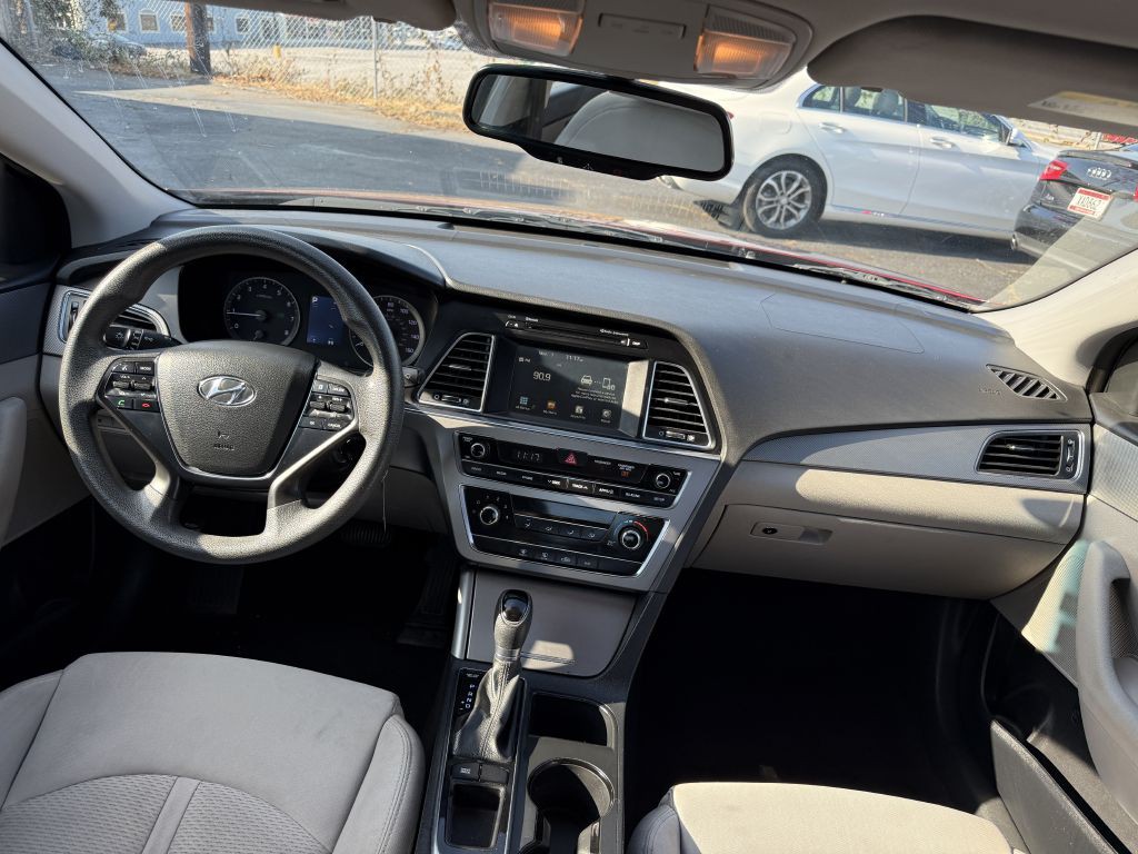 2016 Hyundai Sonata Image 15