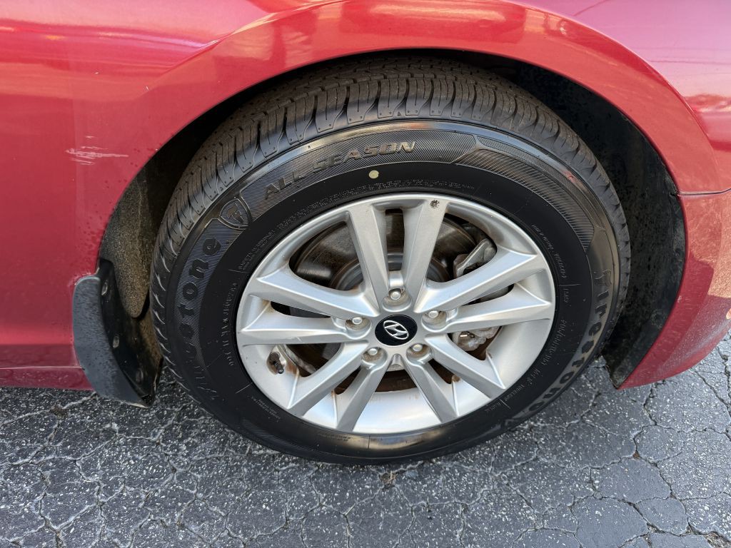 2016 Hyundai Sonata Image 18