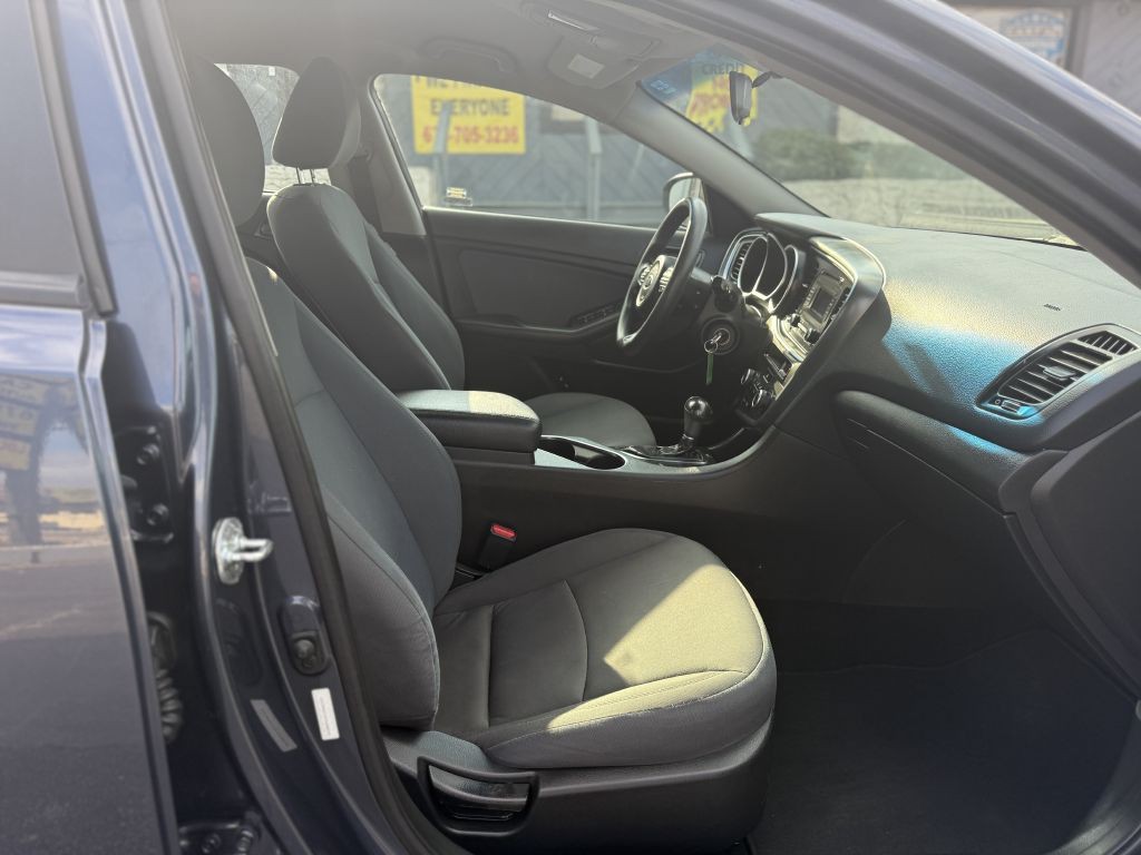 2015 Kia Optima Image 16