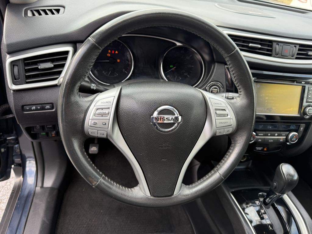 2016 Nissan Rogue Image 10