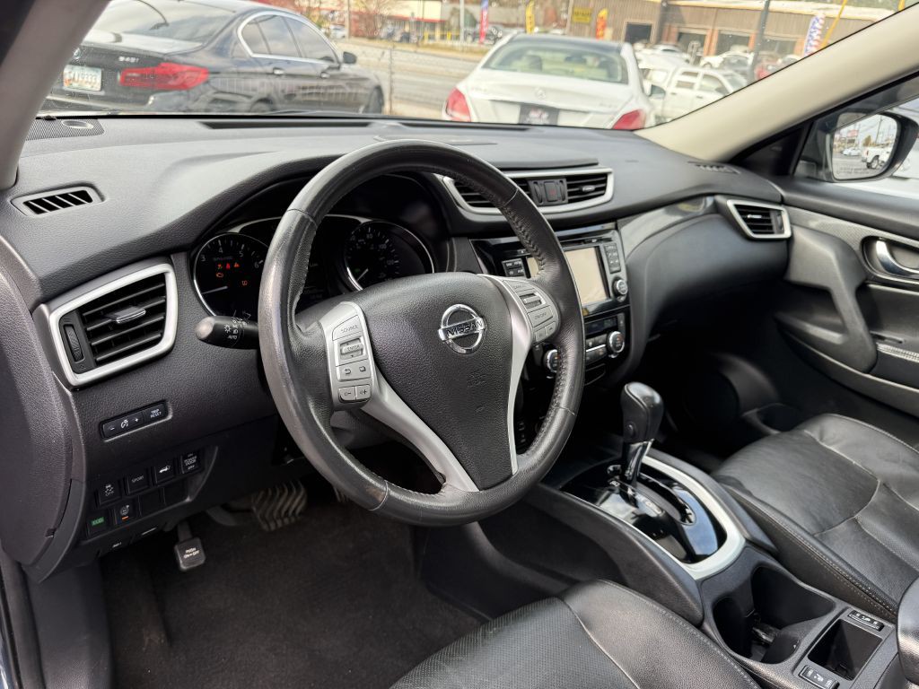 2016 Nissan Rogue Image 11