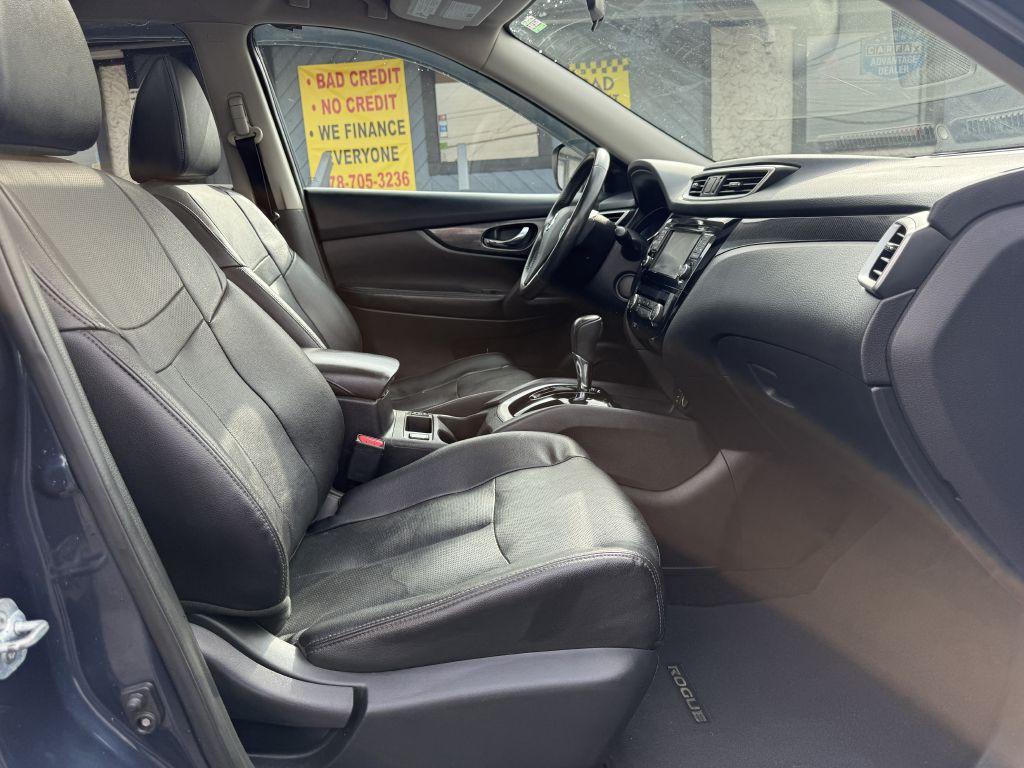 2016 Nissan Rogue Image 19