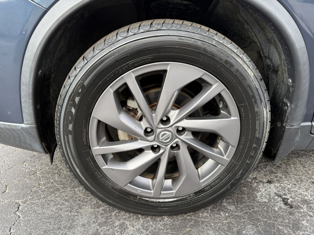 2016 Nissan Rogue Image 22