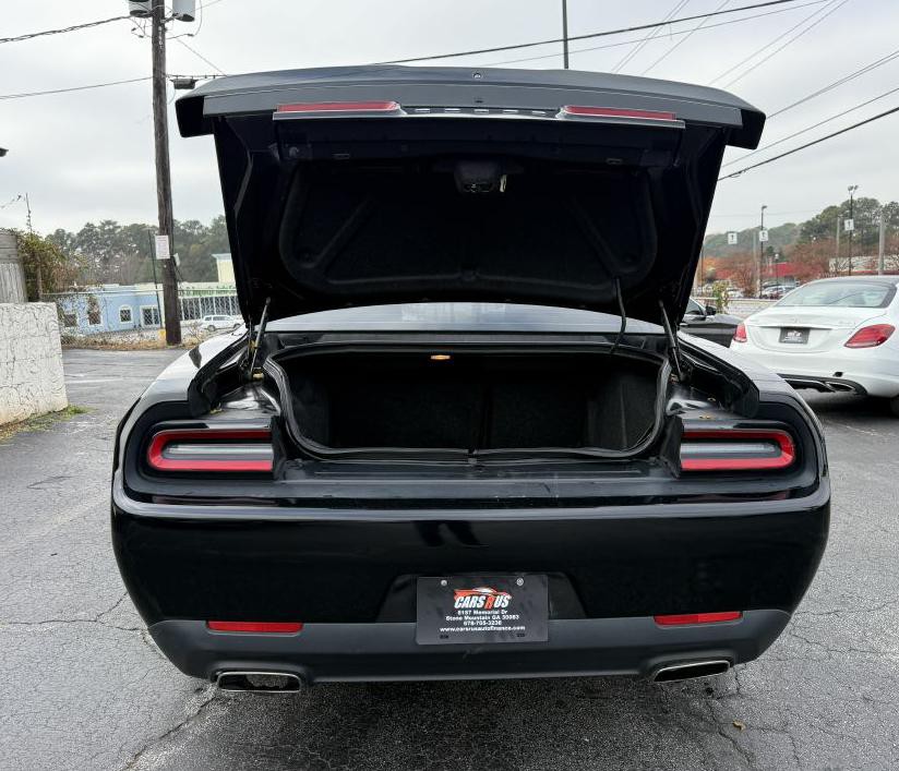 2019 Dodge Challenger Image 8