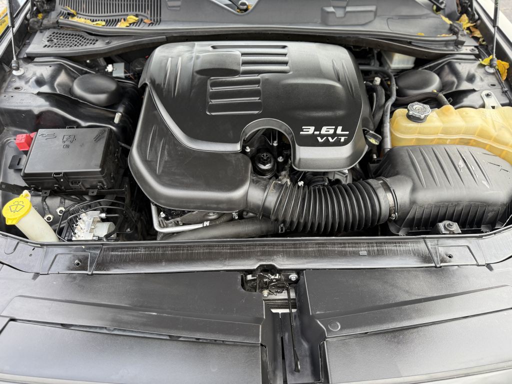 2019 Dodge Challenger Image 19