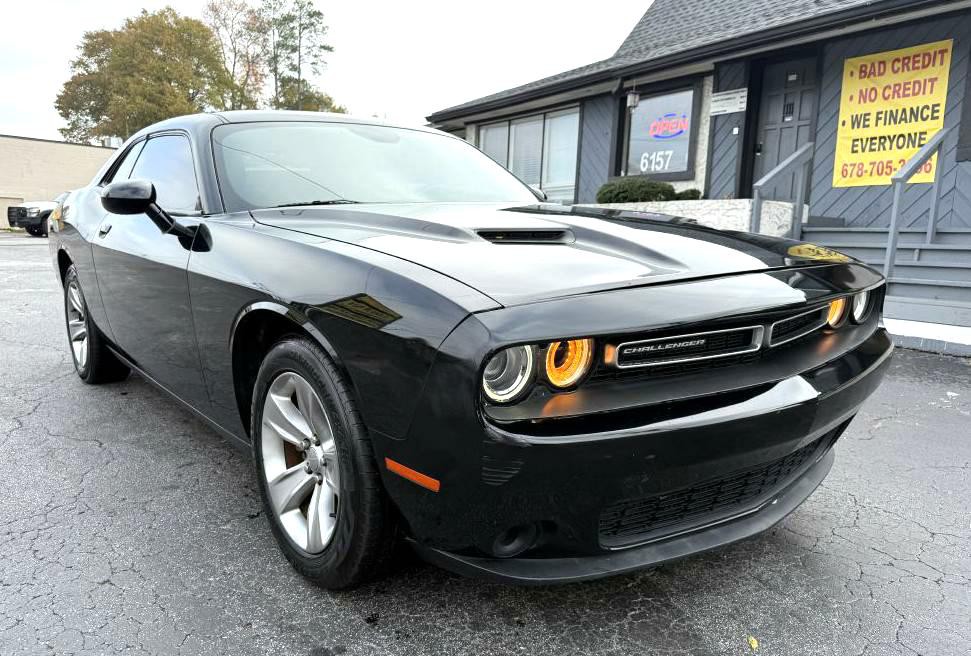 2019 Dodge Challenger Image 4