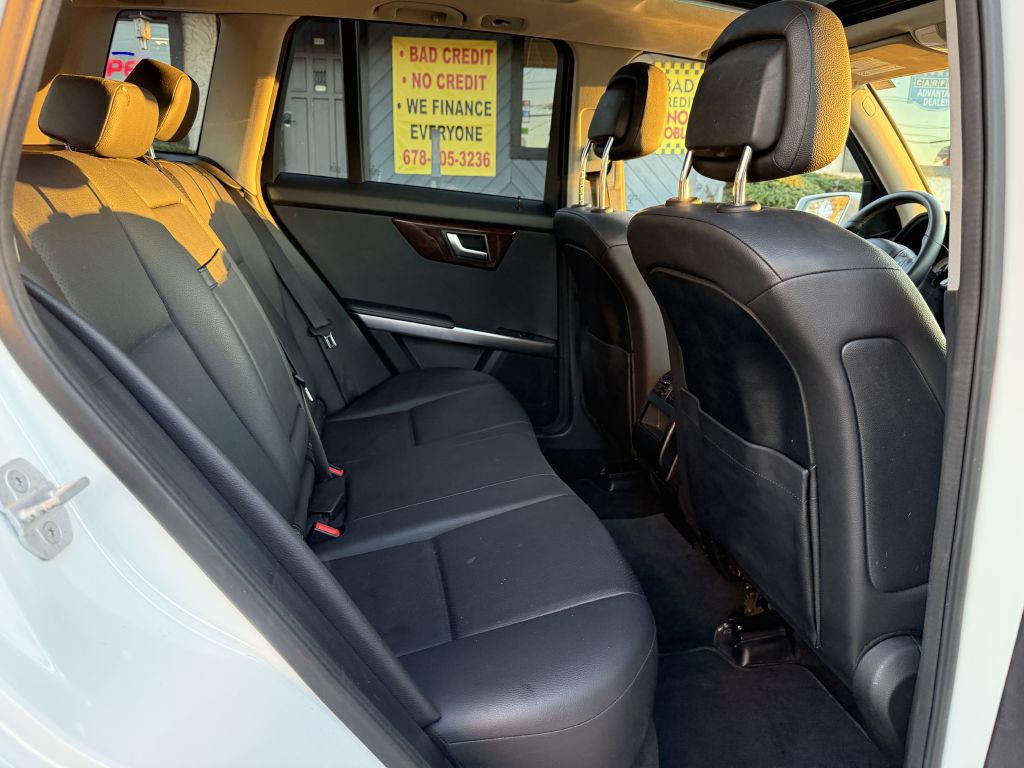 2014 Mercedes-Benz GLK-Class Image 16