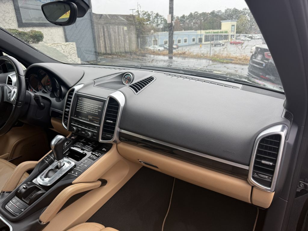2014 Porsche Cayenne Image 19