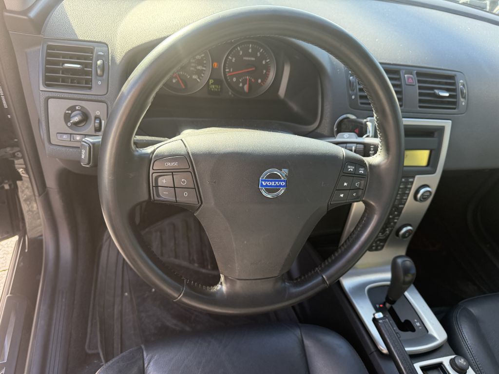 2009 Volvo S40 Image 10