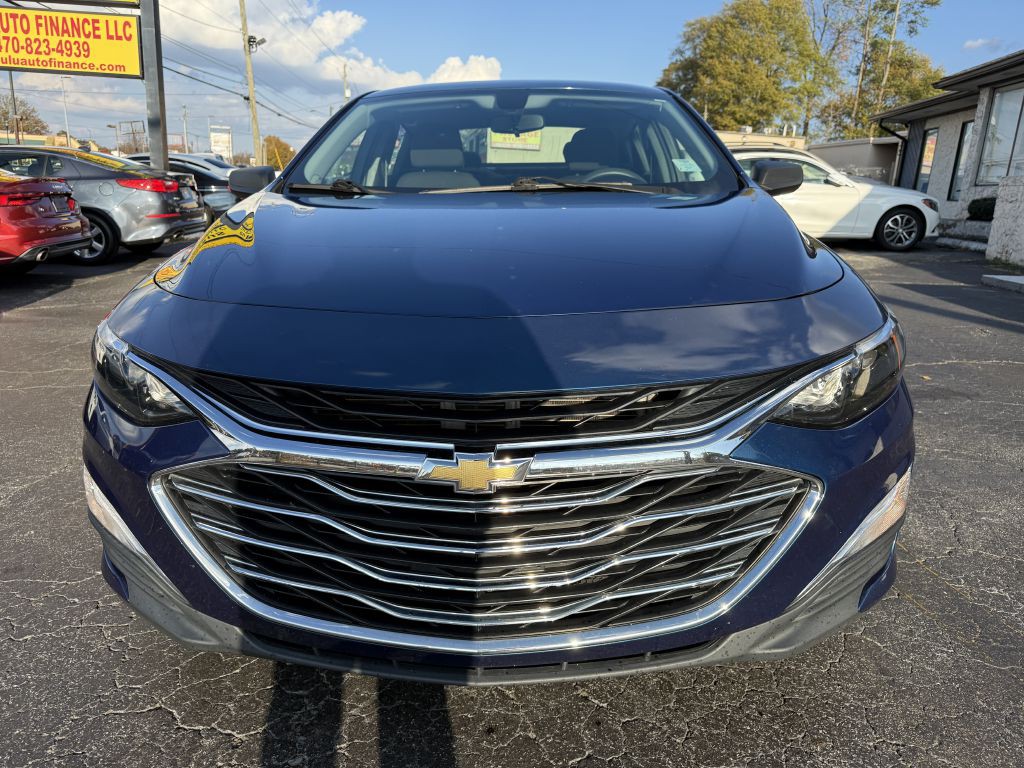 2019 Chevrolet Malibu Image 3