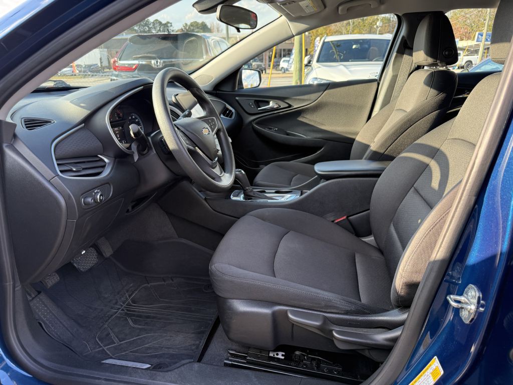 2019 Chevrolet Malibu Image 9
