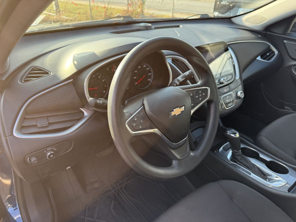 2019 Chevrolet Malibu Image 11