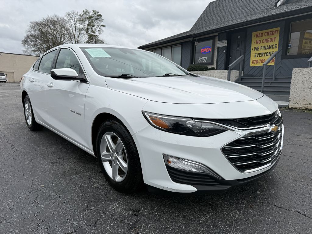 2023 Chevrolet Malibu Image 3