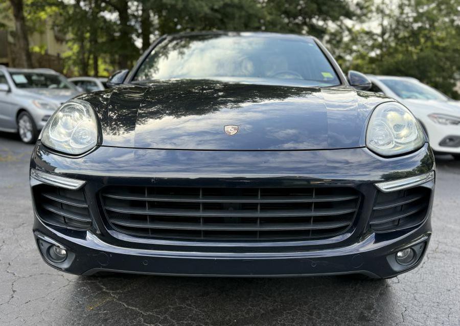 2016 Porsche Cayenne Image 3