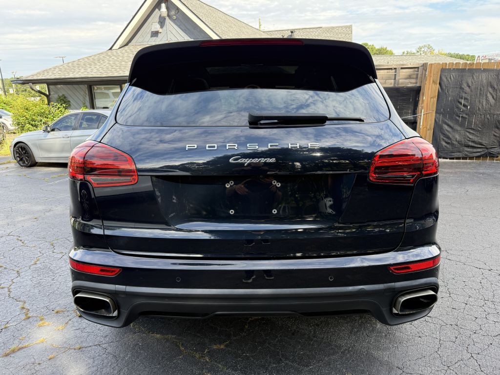 2016 Porsche Cayenne Image 6