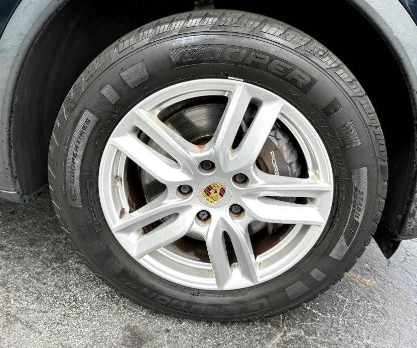 2016 Porsche Cayenne Image 20